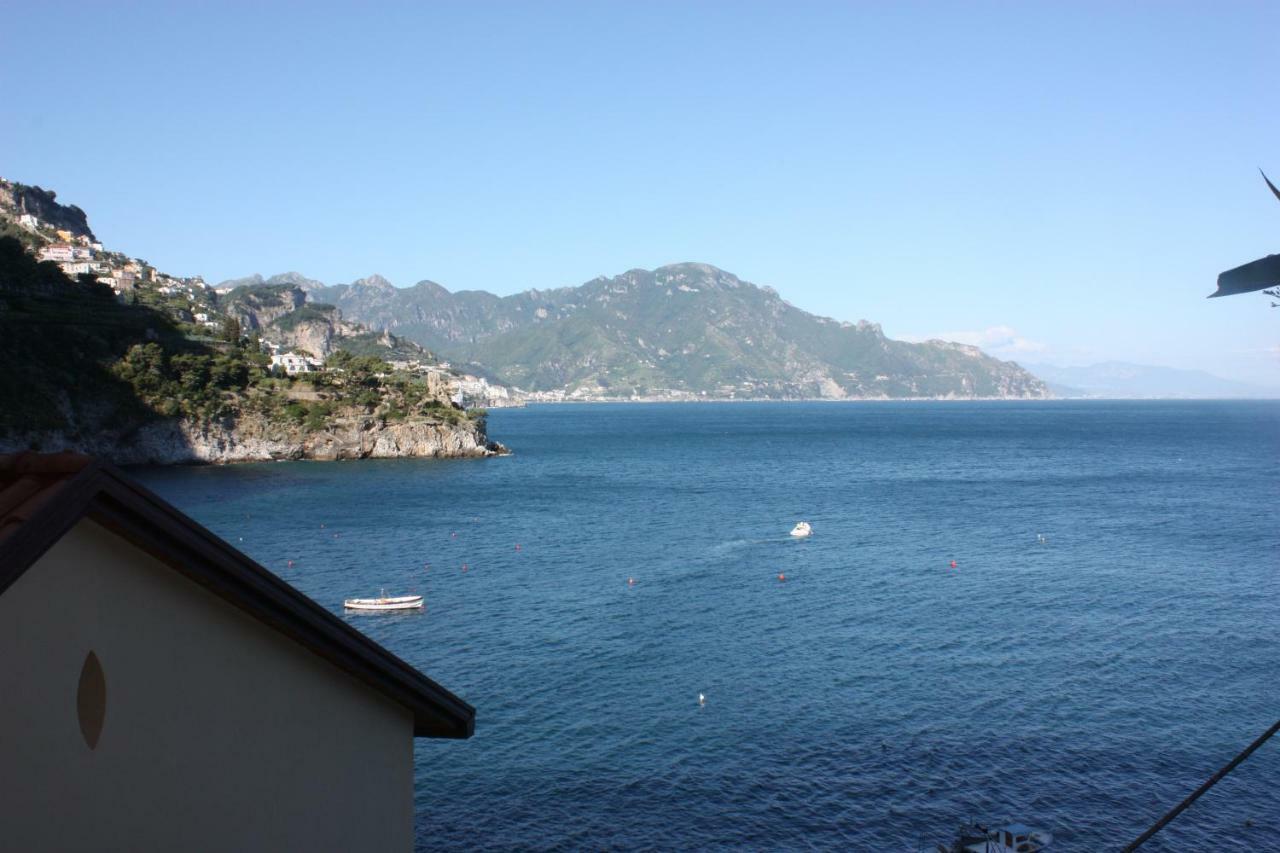 Casa Reginella - Borgo Marinaro Hotel กองกาเดมารีนี ภายนอก รูปภาพ