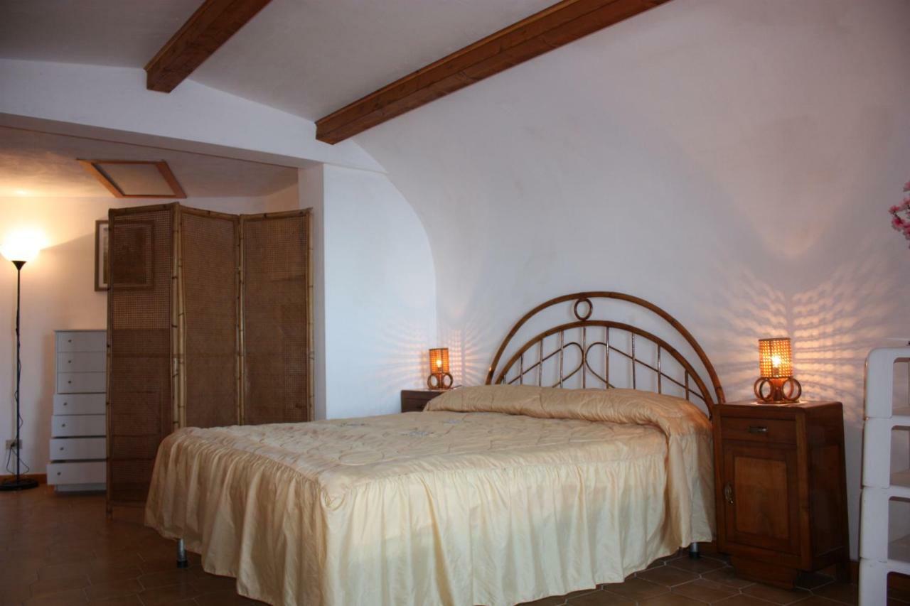 Casa Reginella - Borgo Marinaro Hotel กองกาเดมารีนี ภายนอก รูปภาพ