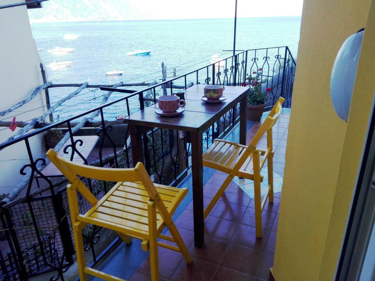 Casa Reginella - Borgo Marinaro Hotel กองกาเดมารีนี ภายนอก รูปภาพ